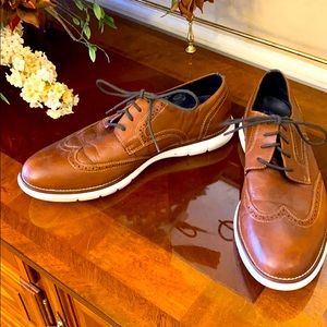 Johnston & Murphy Martell Wingtip Shoe Tan